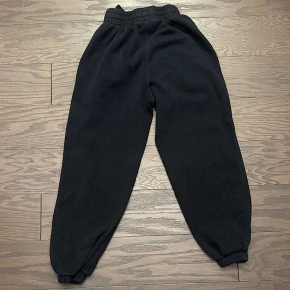 Nike Kids Black Sweatpants - Picture 4 of 4